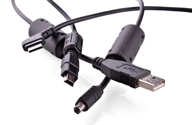 cable, computer, usb, technology, connection, equipment, network, plug, industry, czarny, hardware, information, digitally, electronics, speed, part, electric, wire, kształtować się, electrical, connect, interface, connector, electronic, cable, cable, usb, technology, network, network, network, network, network, electric, wire, wire, electronic, electronic, electronic. Konta i dostępy w oprogramowaniu firmowym: role, uwierzytelnianie i rozliczanie miejsc